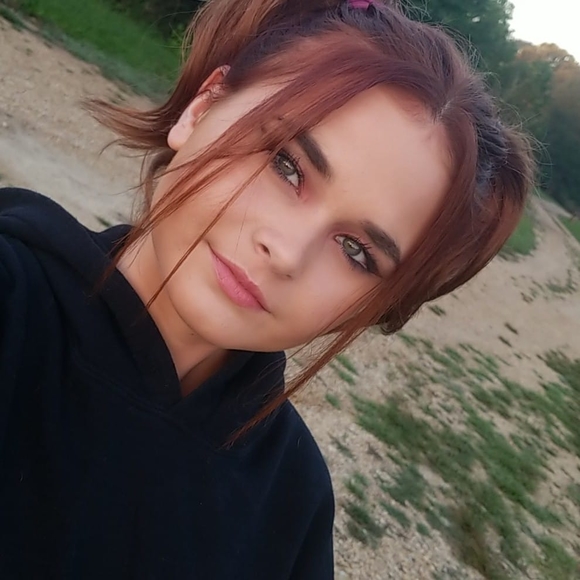 Meet your Posher, Jasmine - Picture 1 of 1